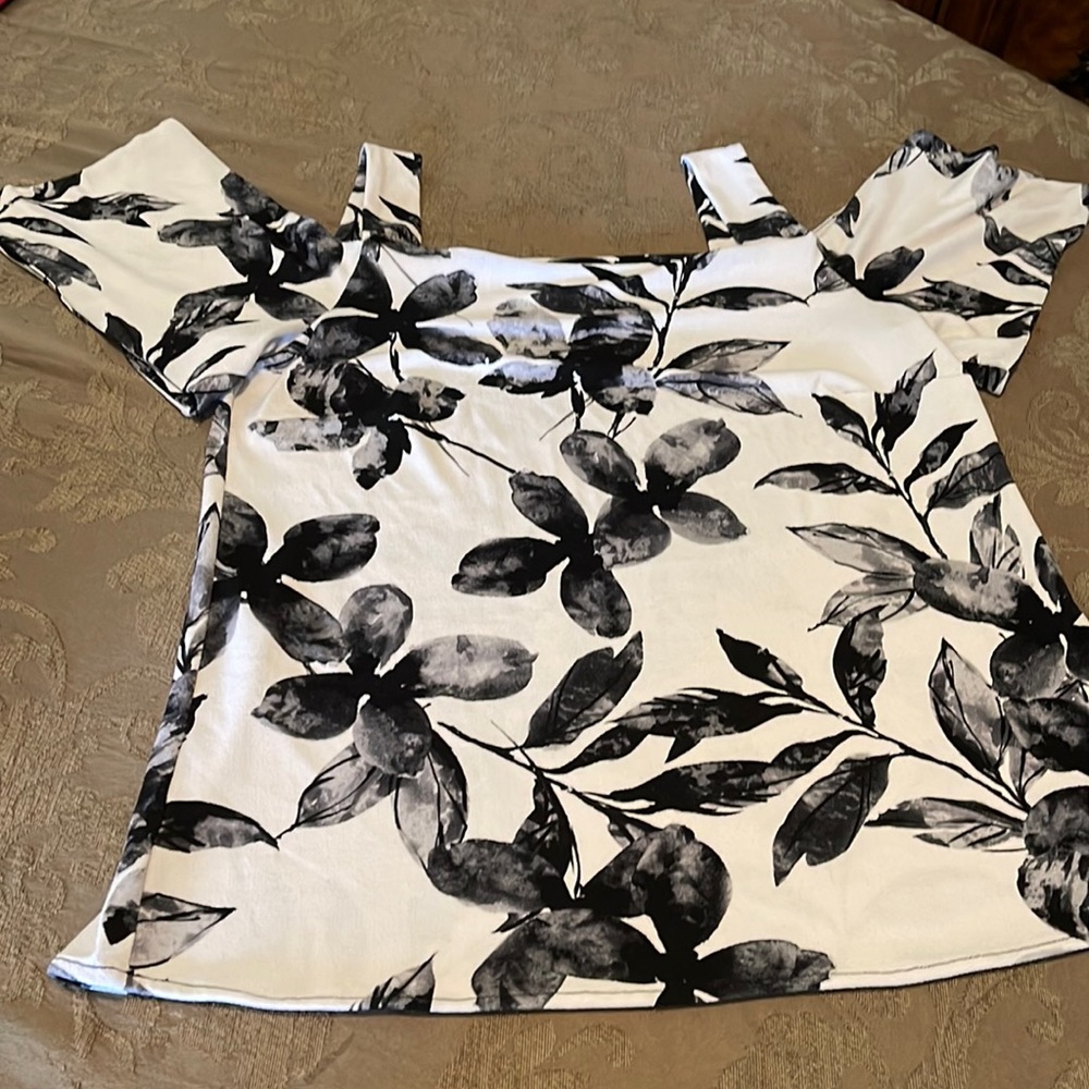Used woman top size L